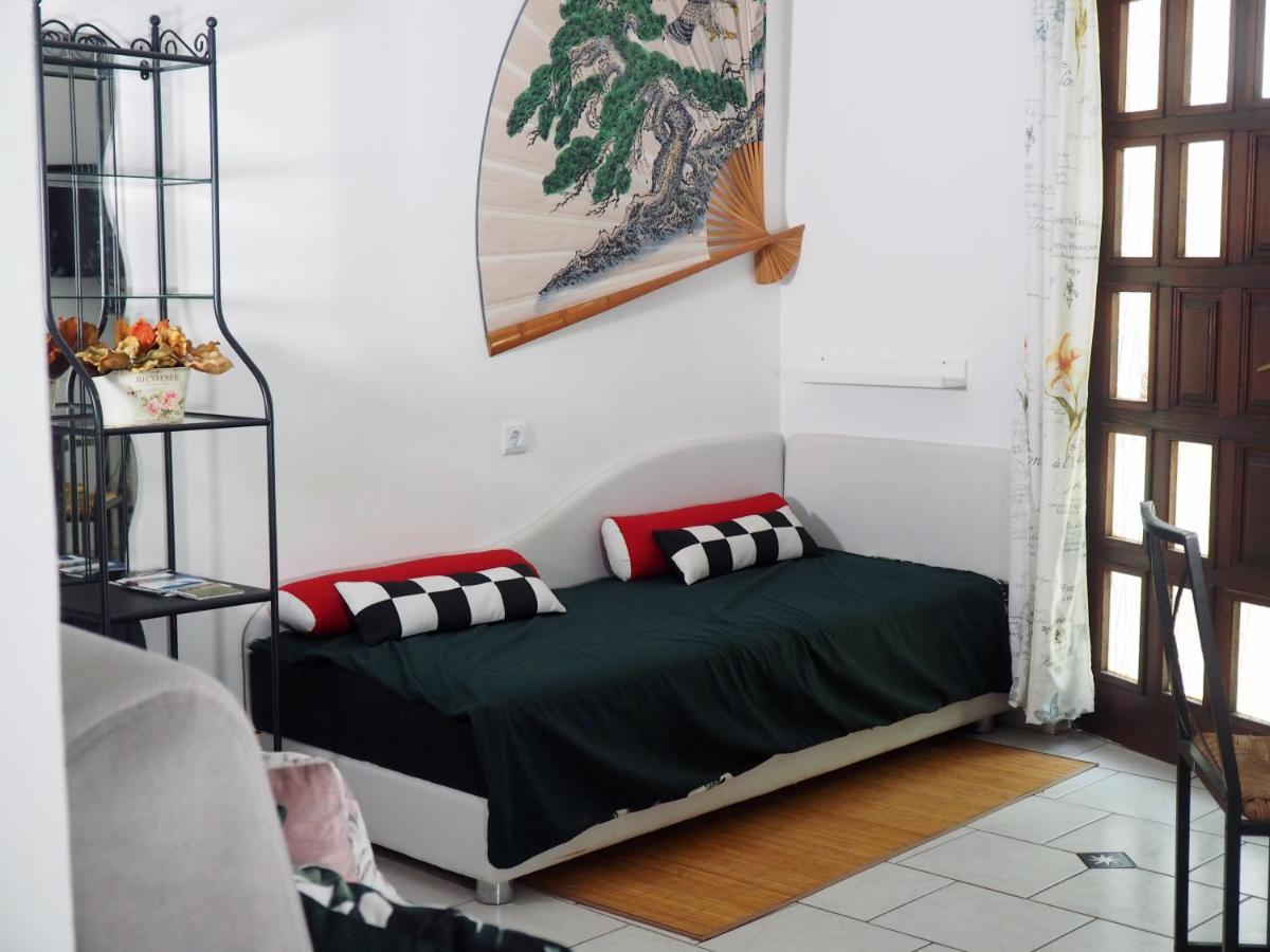 Dea Apartments Pula Cameră foto